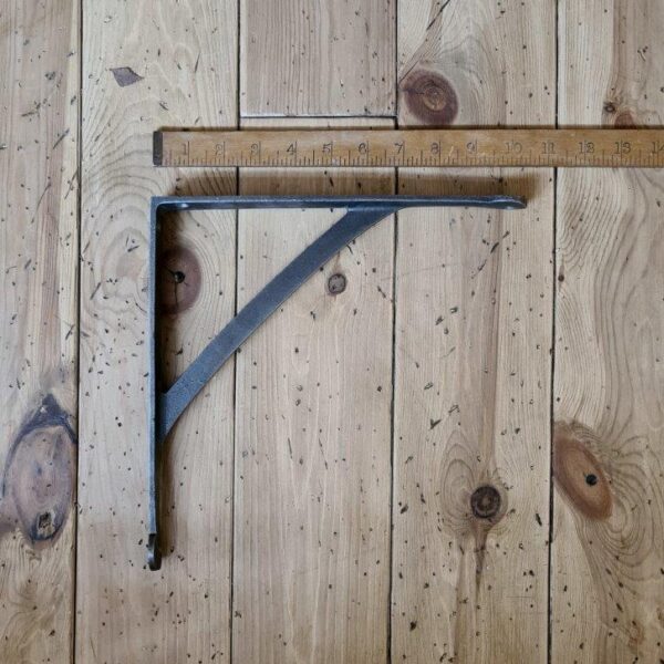 Shelf Bracket GALLOWS Penny End Cast Antique Iron 250mm x 250mm