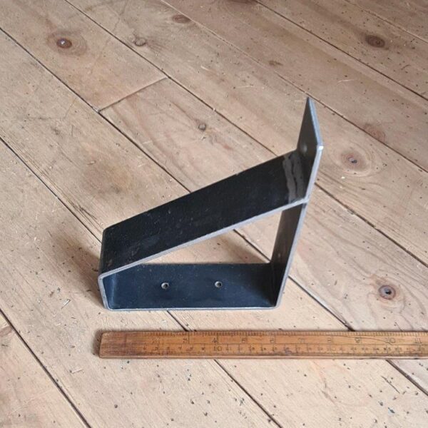 Alternative view of Shelf Bracket Utility CELTIC Antique Iron 150mm Int