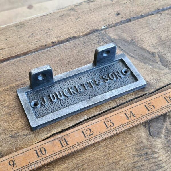 Alternative view of Shelf Bracket Alcove J DUCKETT Cast Antique Iron 50mm x 140mm