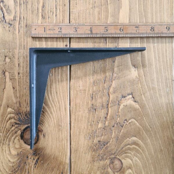 Alternative view of Shelf Bracket PLAIN VOLE Design Cast Antique Iron 160mm x 185mm