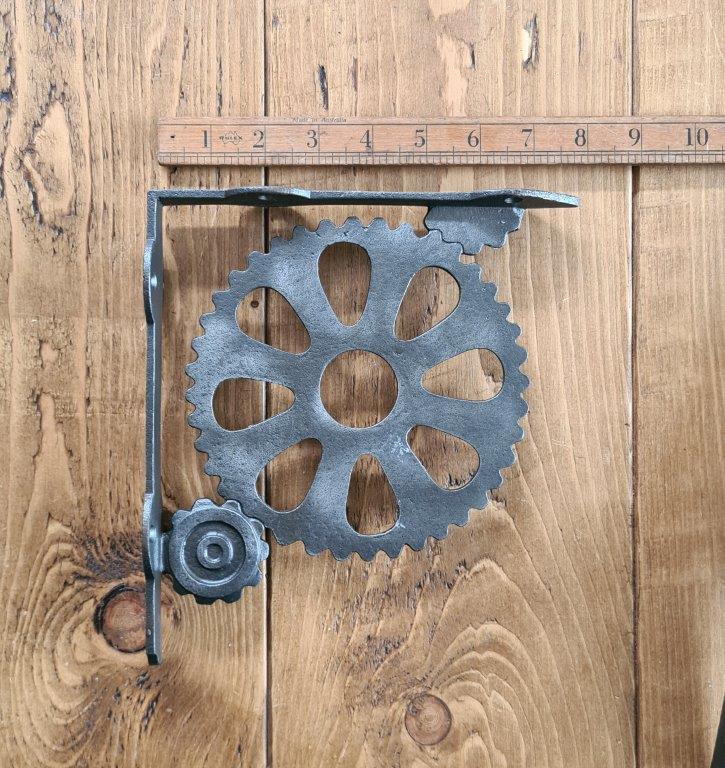 Shelf Bracket COGWHEEL Cast Antique Iron 200 x 220mm