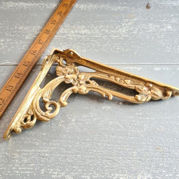 Alternative view of Shelf Bracket Victorian Flower Solid Brass 150mm x 200mm