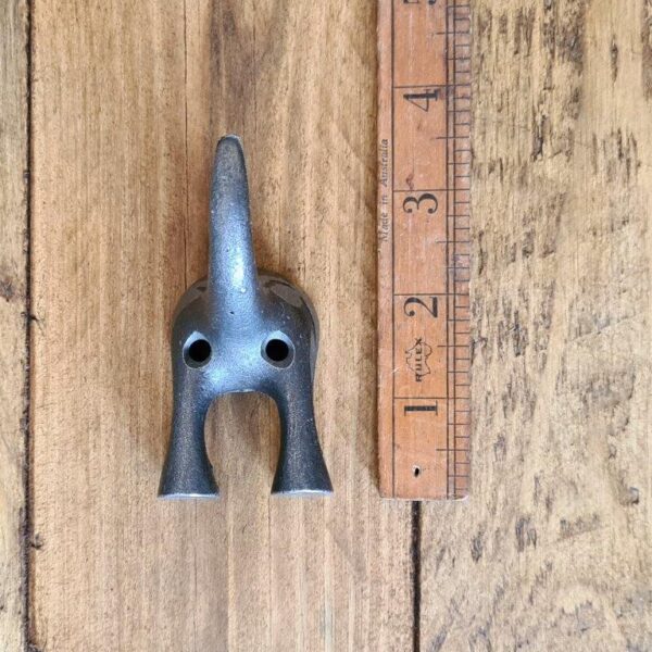 Alternative view of Coat Hook DOG TAIL Cast Antique Iron (SMALL) 80mm