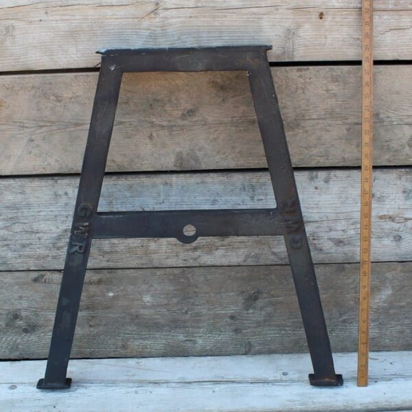 Table End Frame A Shape GWR Cast Antique Iron 710mm