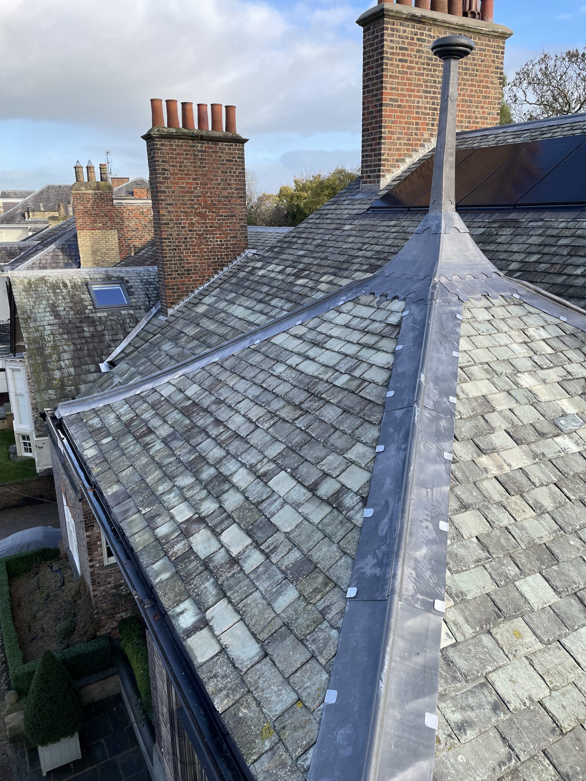 Reclaimed slate stock available for resale and delivery