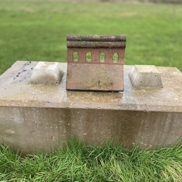 Reclaimed authentic decorative ridge