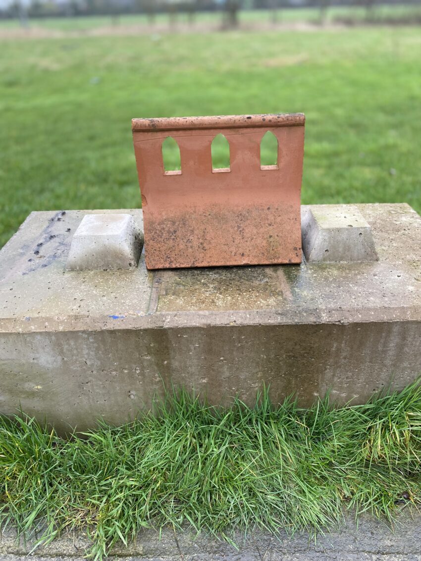 Reclaimed Decorative Detail Clay Ridge Tile | The Reclaimed Co