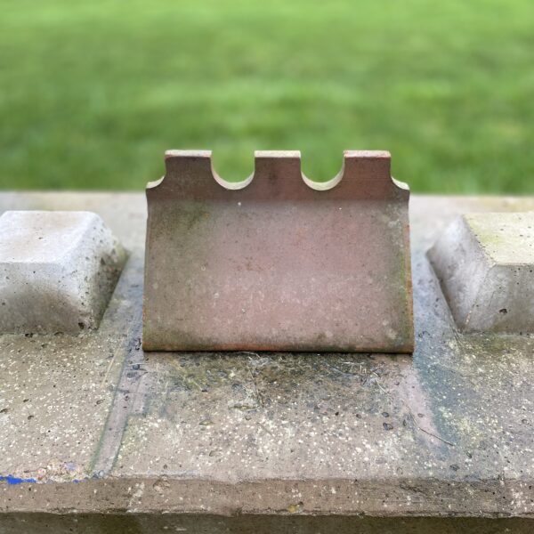 Reclaimed decorative detail ridge