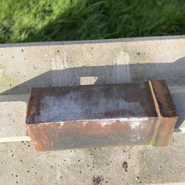 Alternative view of Reclaimed Clay Angle Cap Ridge Tile – 490-235