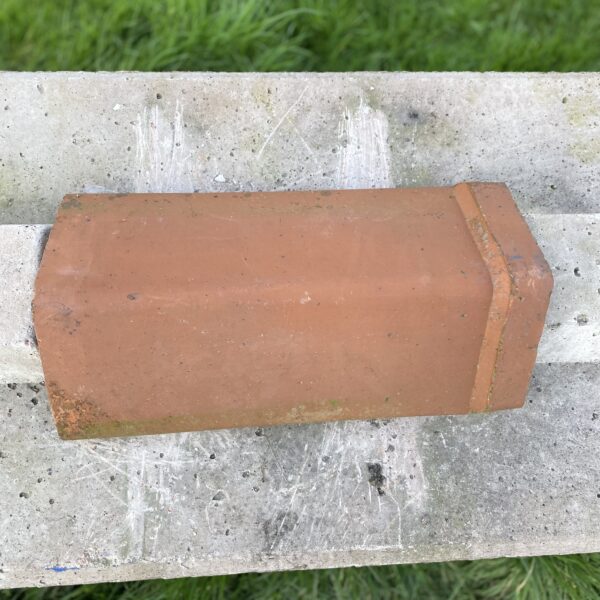 Alternative view of Reclaimed Clay Angle Cap Ridge Tile – 480-260