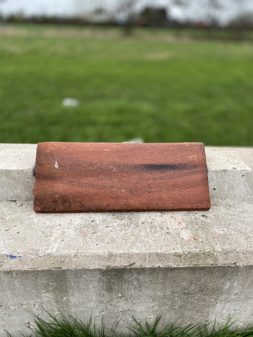 Reclaimed Concrete Angle Ridge Tile – Traditional Ridge.