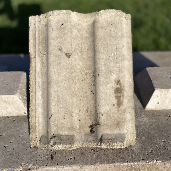 Reclaimed Crest Double Roman Green Concrete Roof Tiles