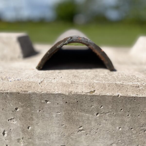Reclaimed Rounded Hogs Back Clay Ridge Tile