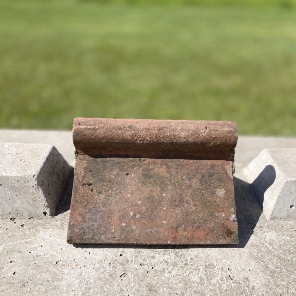 Reclaimed Red Roll Top Ridge Tile